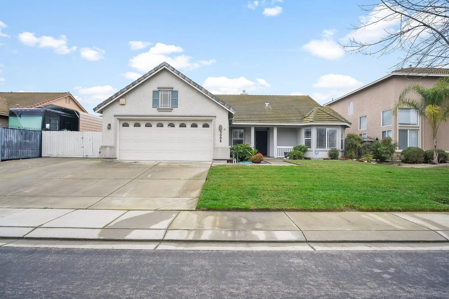 3008 Degas Ln photo 1