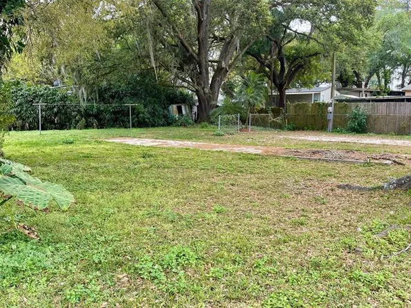 10927 Ross St #16, Tampa, FL 33610