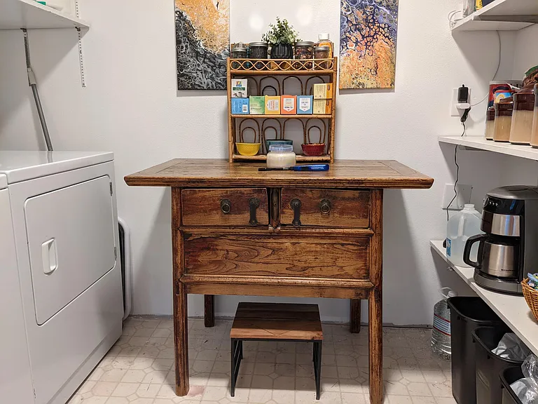 Walk-in pantry and laundry room