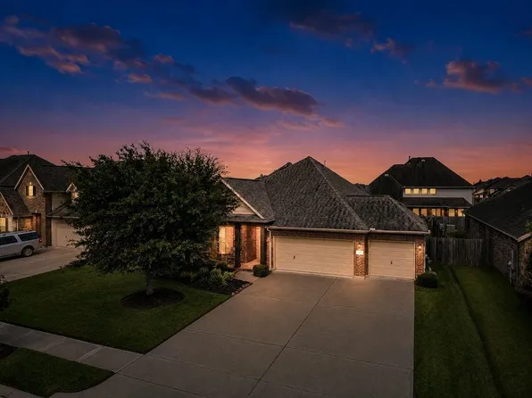422 Stockport Dr, League City, TX 77573