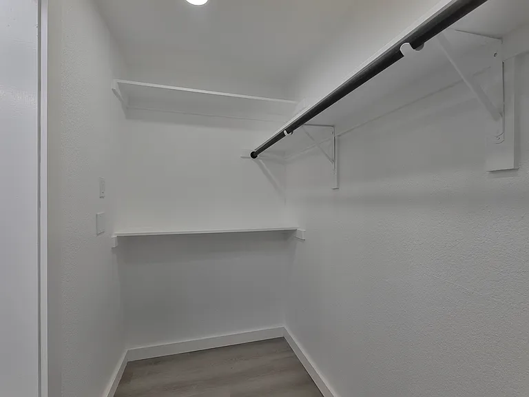 9012 Cumberland Dr — Photo 22