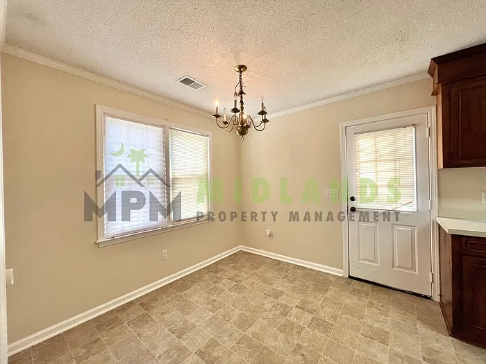 200 Cranewater Dr — Photo 6