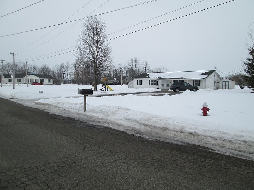 1st image of 5 Beechwood Dr
