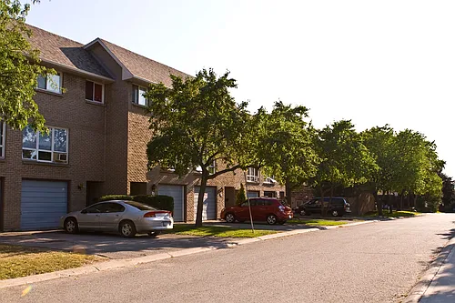 305 Briarhill Ave Photo 1