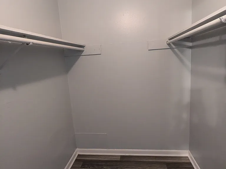 East Lake Apartments — Photo 21