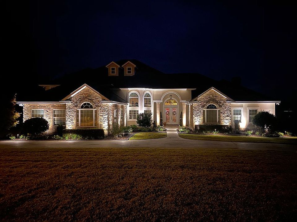 1st image of 4641 Blackwater Dr