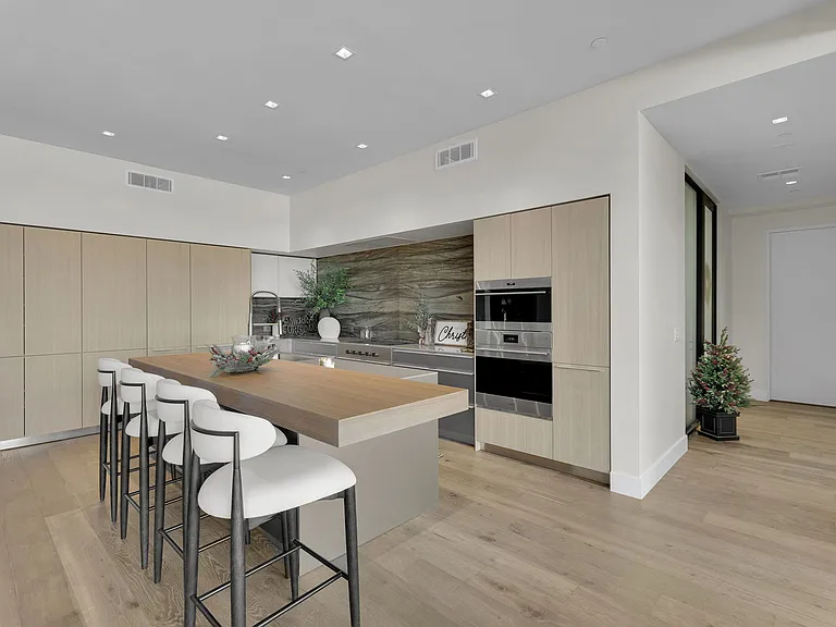 6321 E Phoenician Blvd #7 — Photo 8