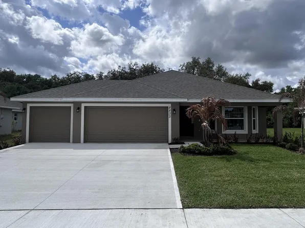8833 Waterstone Boulevard, Fort Pierce, FL 34951