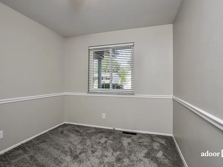 2140 Danelle Dr — Photo 9