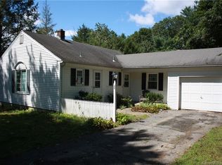 20 Fall Brook Rd, Killingly, CT 06239