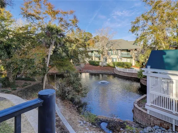 36 Deallyon Ave APT 120, Hilton Head Island, SC 29928
