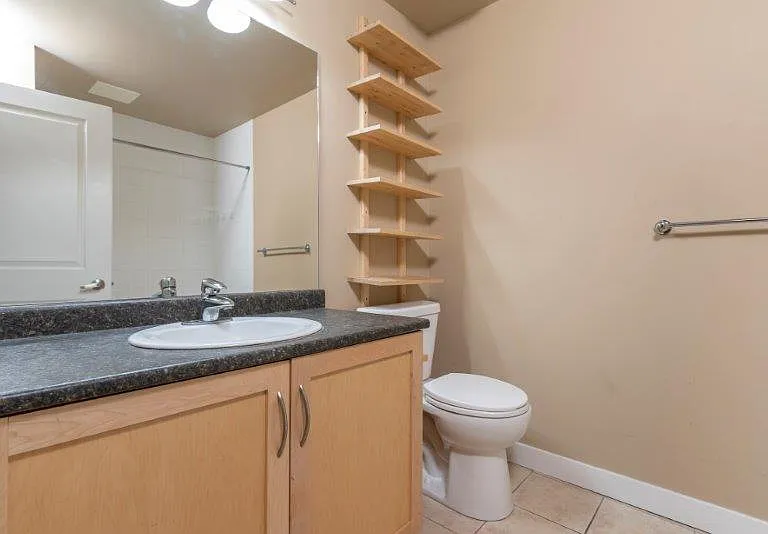 1053 10th St SW #602 — Photo 14