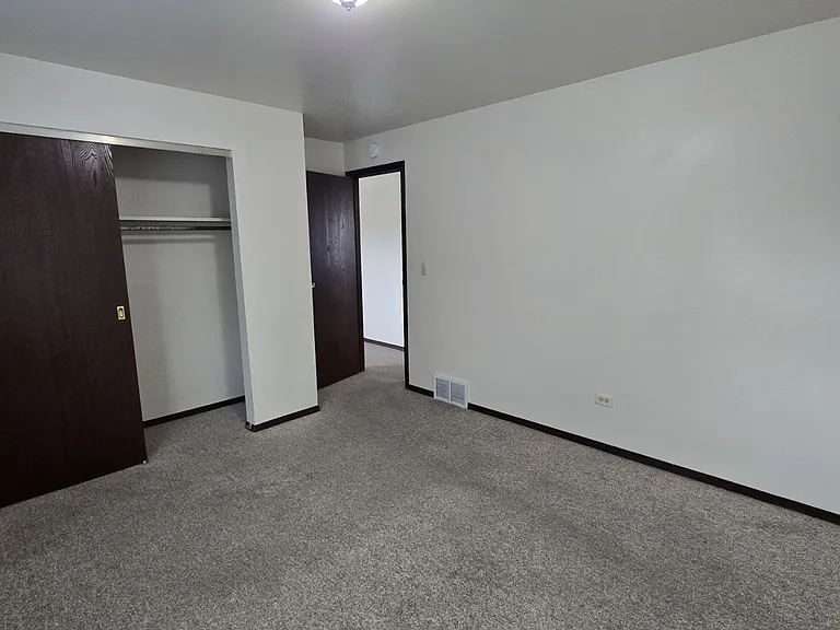 1016 Manchester Ct #3B — Photo 7