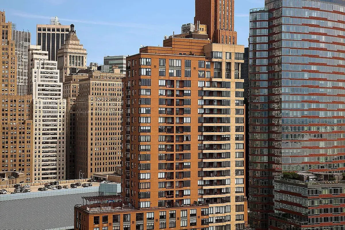 99 Battery Place — Photo 3