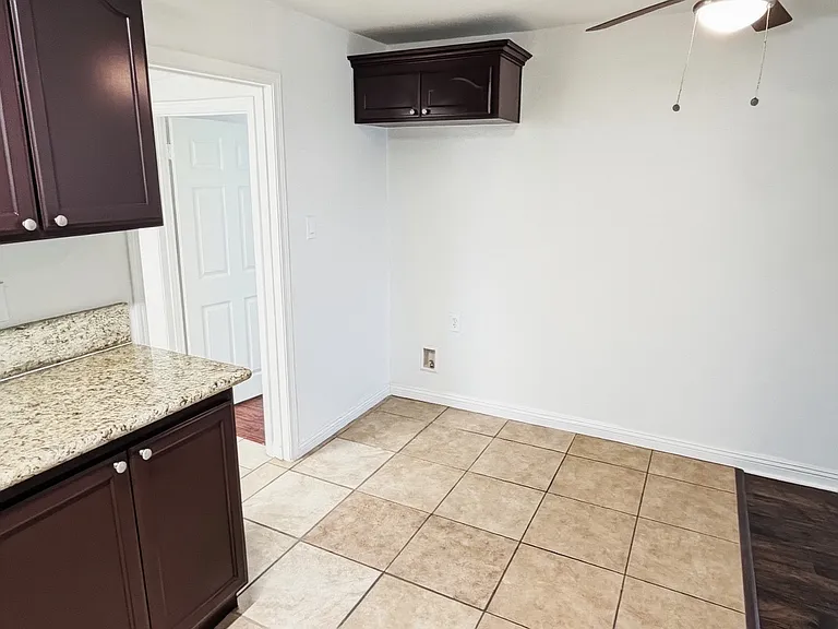 835 E Nocta St — Photo 6
