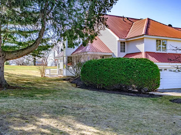 14 Muirfield Drive #14, Bridgton, ME 04009