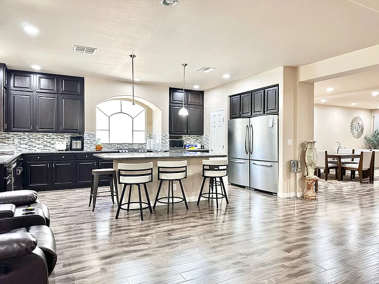 9929 Baystone St — Photo 40