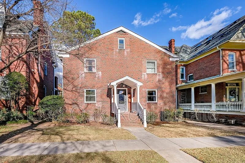 624 Maury Ave #B