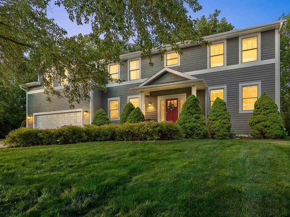 1st image of 3164 Country Ct NE