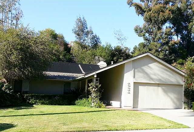 1st image of 10654 Canyon Lake Dr