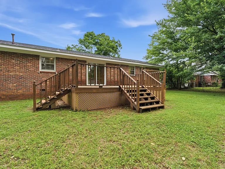 8413 Old Madison Pike — Photo 18