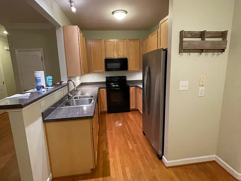 5410 Goldenglow Way — Photo 12