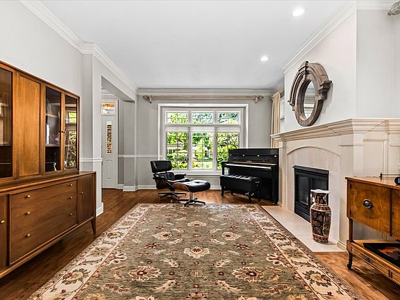 5th image of 1753 Elmwood Dr