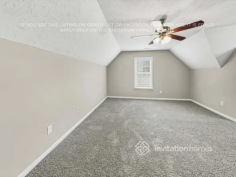 4416 Glen Heights Trl — Photo 16