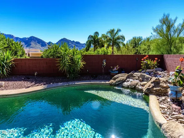 11255 N Platte Dr, Oro Valley, AZ 85737