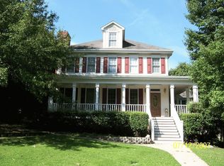 315 Farming Creek Dr, Simpsonville, SC 29680