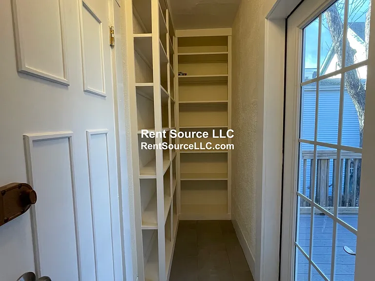 34 Wyatt St — Photo 25