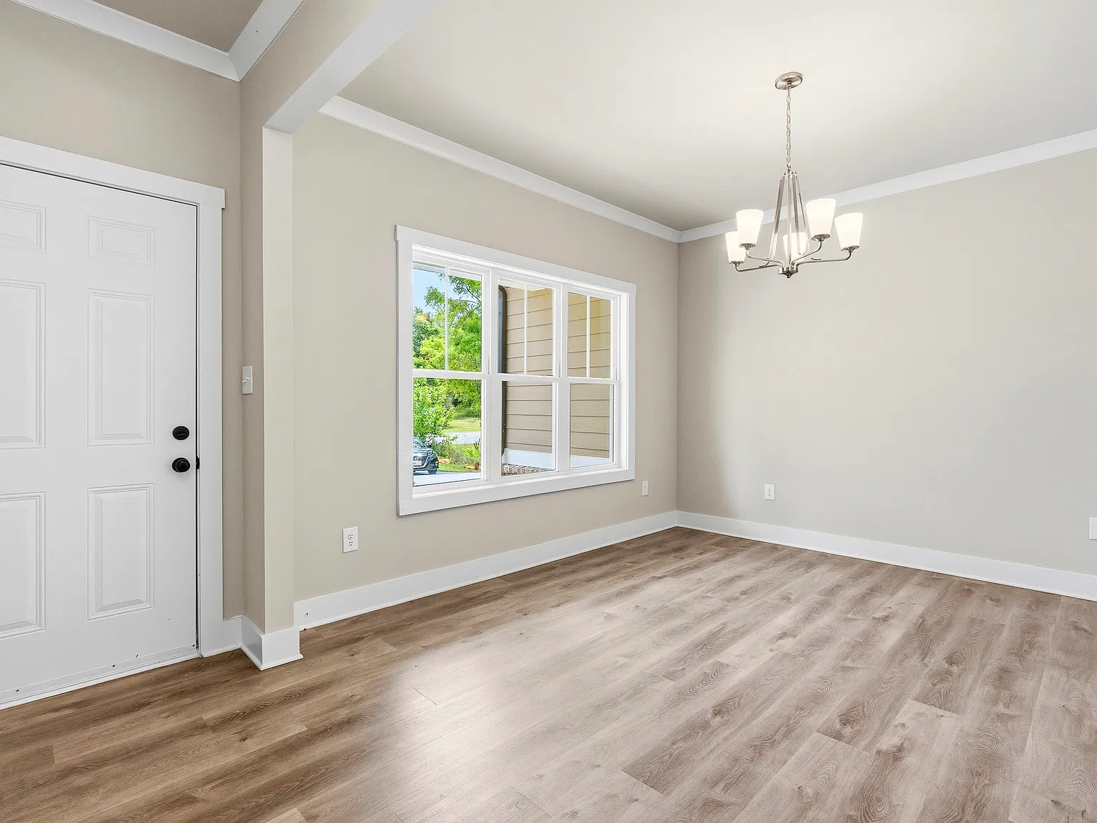 194 Railroad Street - 1 — Photo 3
