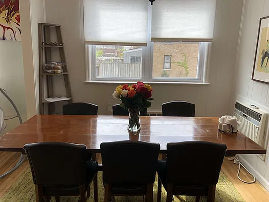 Rented by Metropolis International Realty Inc. | media 10