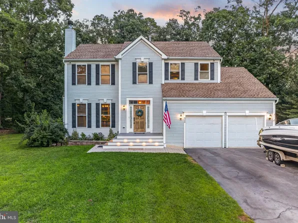 628 Forsythia Dr, Vineland, NJ 08360