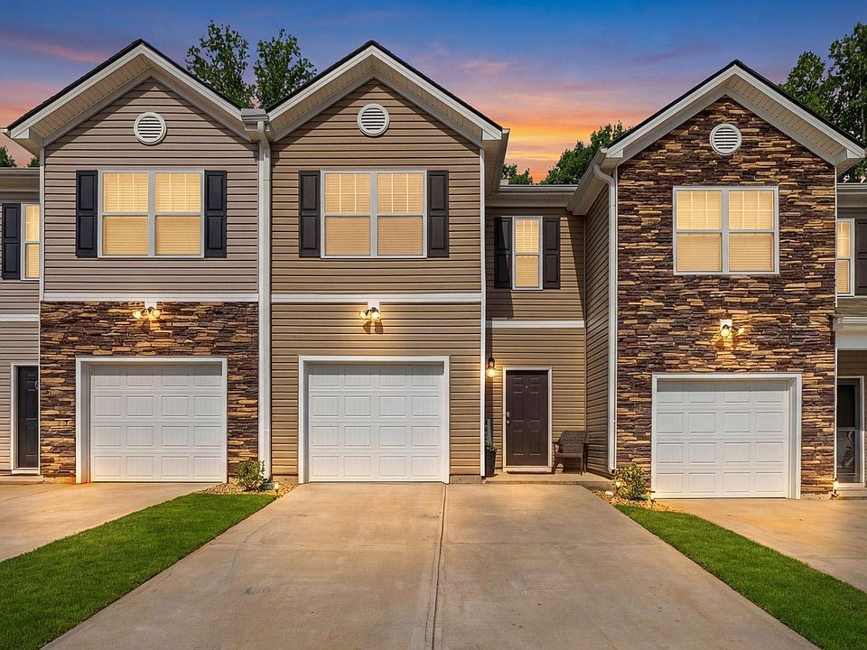 1st image of 243 Sunriff Ct