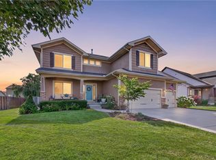 420 Meadowlark Dr, Raymore, MO 64083