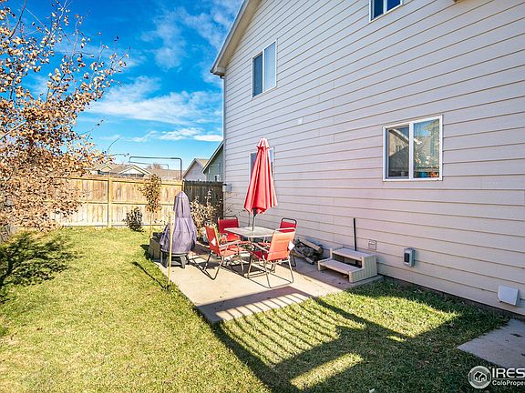 2nd image of 3121 Canyon Cir