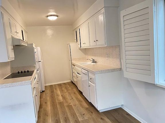 5th image of 529 California Ave #3