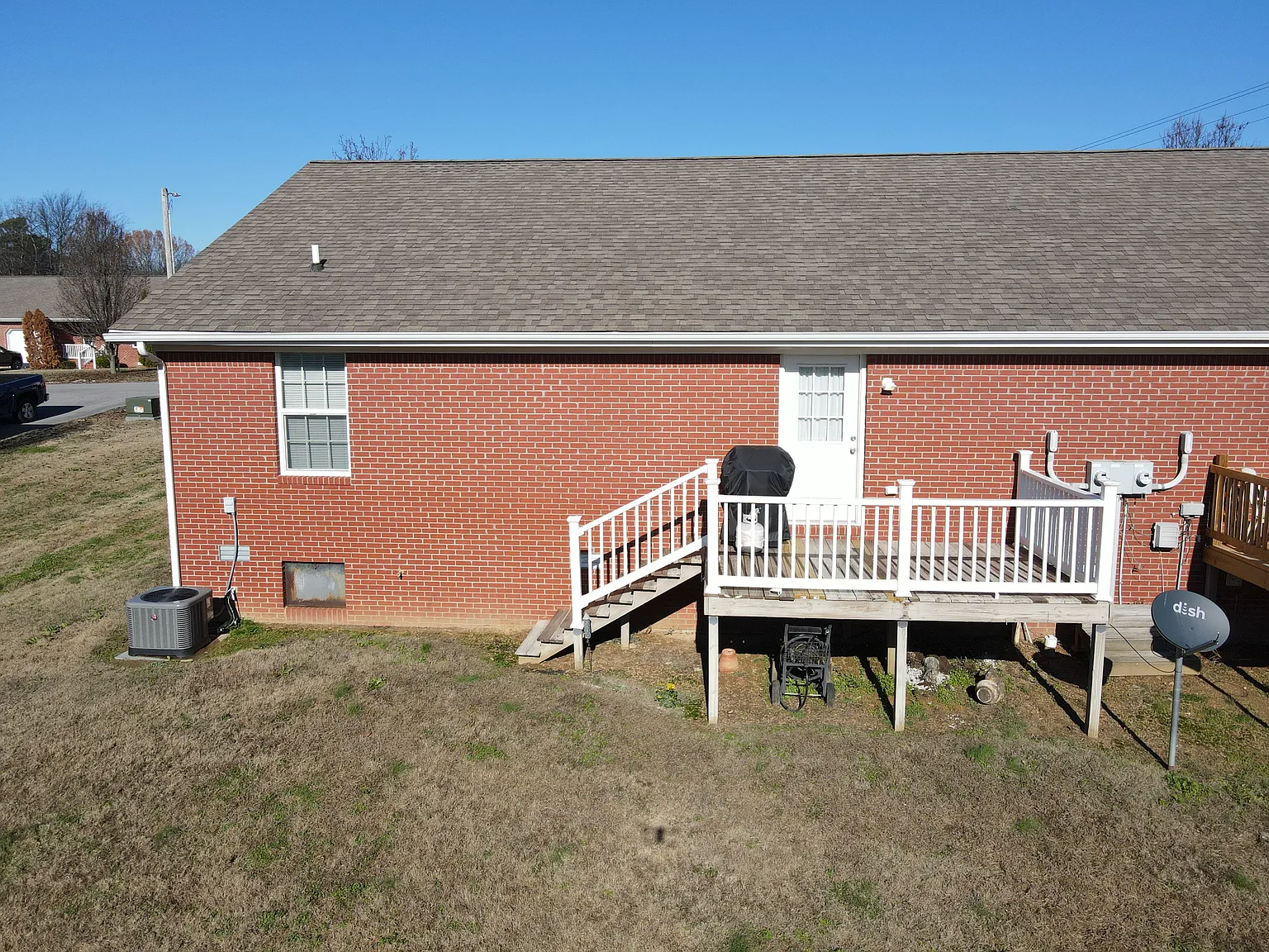 2 bed, 1200 sqft, $1,300 — Photo 3