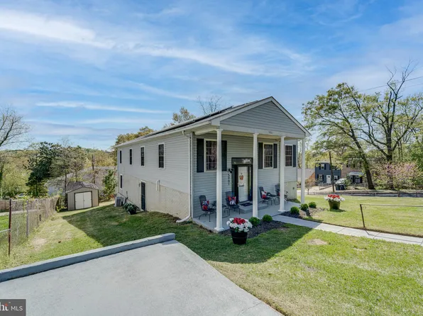 5901 Eads St NE, Washington, DC 20019