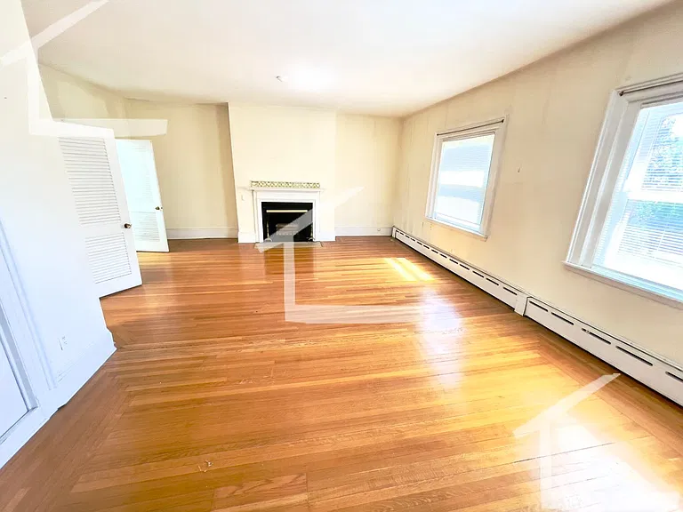 1716 Beacon St #MR3 — Photo 21