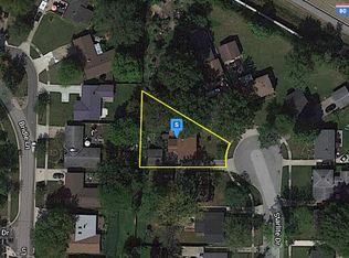 754 Starlite Dr, Berea, OH 44017