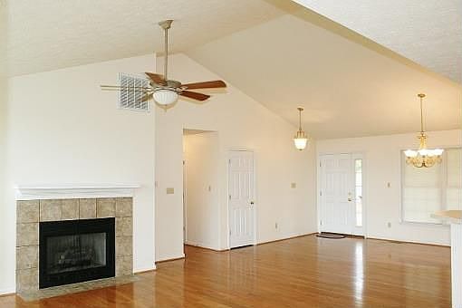 4th image of 116 Laverne Dr