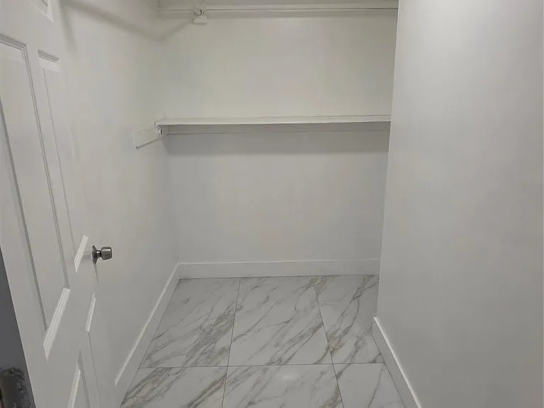 1758 NW 55th Ave #101 — Photo 10