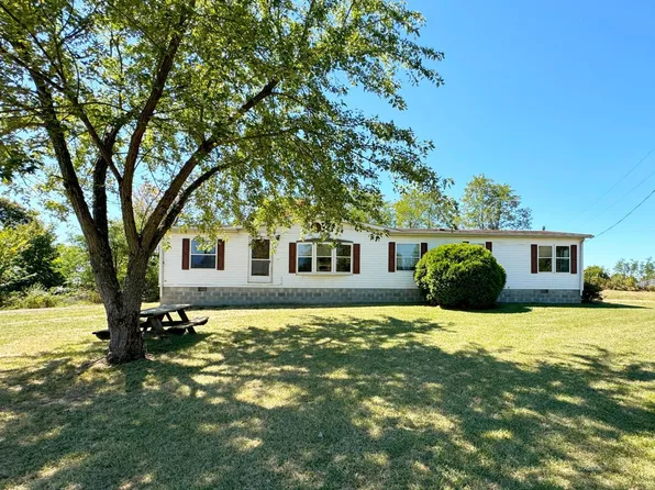 2844 Friendly Ridge Rd, Crown City, OH 45623