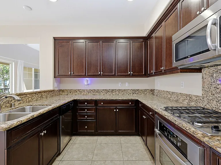 1713 Cripple Creek Dr — Photo 14