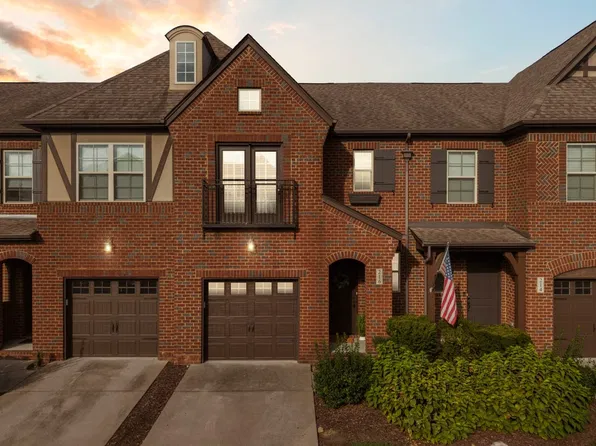 216 Bixby Private Ln, Hendersonville, TN 37075