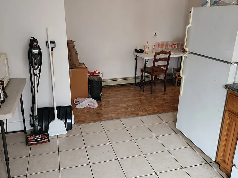 20 Shanley St #1L — Photo 1