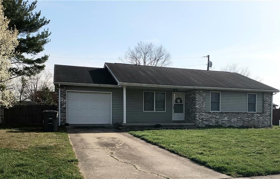1st image of 122 S Harrison Dr