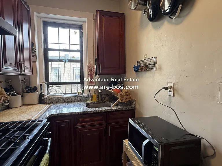 311 Allston St #12 — Photo 6